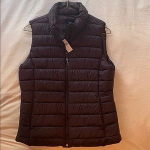 Gap purple puffer vest (size small)